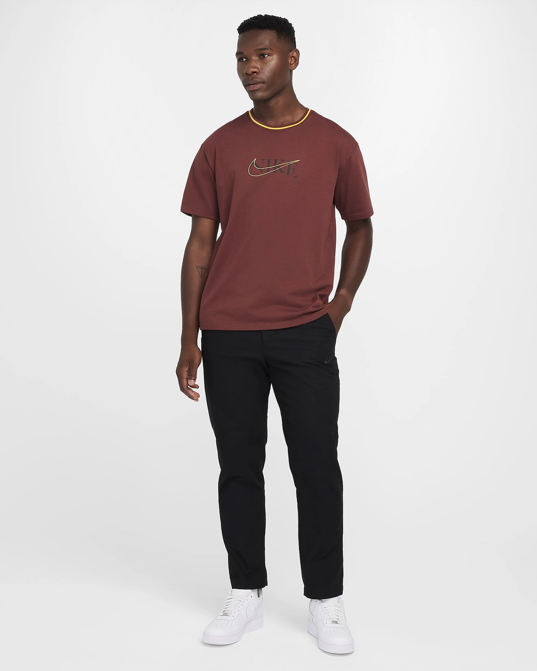 Nike Sportswear Max90 T-Shirt: Dein Statement in Streetwear! Cool, lässig, unverkennbar – hol dir den Style!